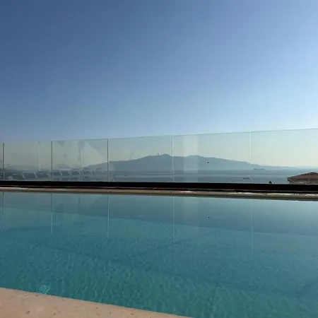 Sea View & Pool, Elite Lejlighed Sarandë