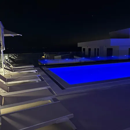 Lejlighed Sea View & Pool, Elite